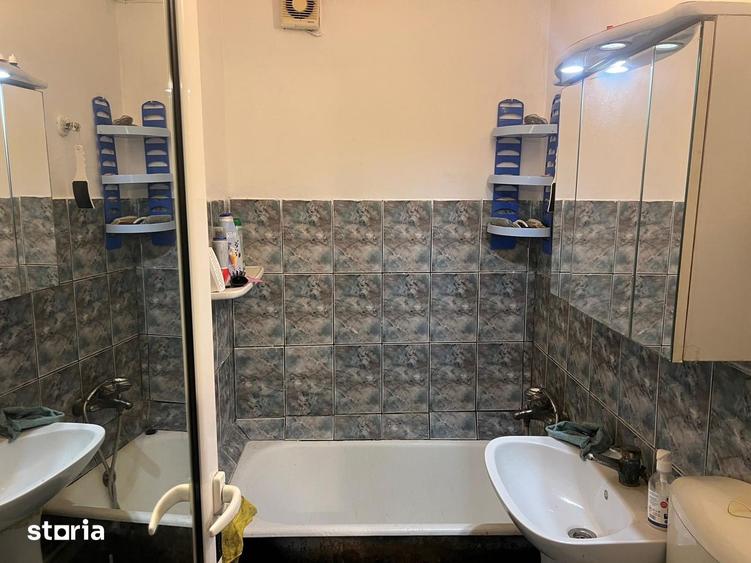 Garsoniera - Bazinul Olimpic - etaj- 3/4 - 34 mp - 35000 euro - 4