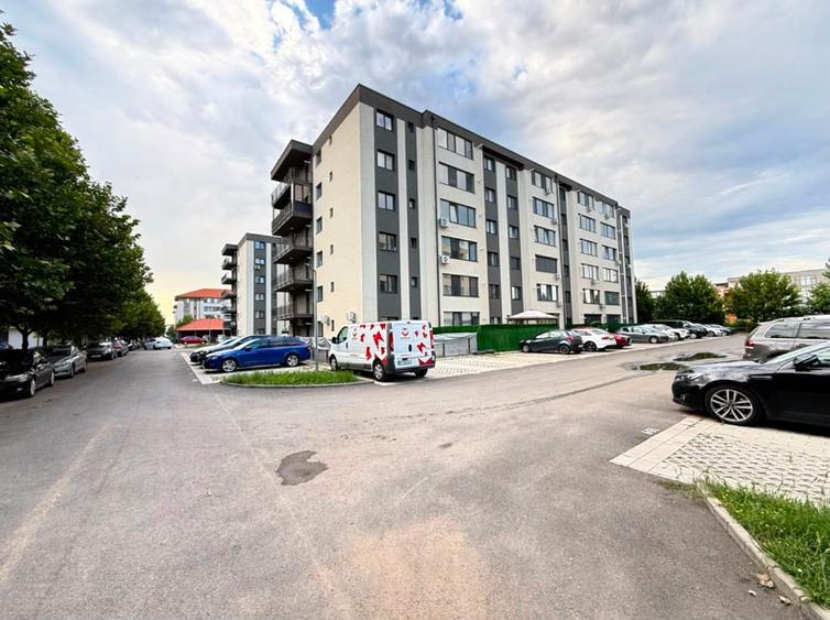 Apartament cu 2 camere decomandat în Dobroești