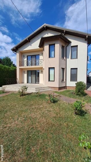 Casă cu 5 camere cu Teren 408 Mp în Găgeni