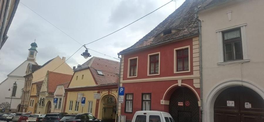 Apartament cu 2 camere nedecomandat, mobilat în Ultracentral