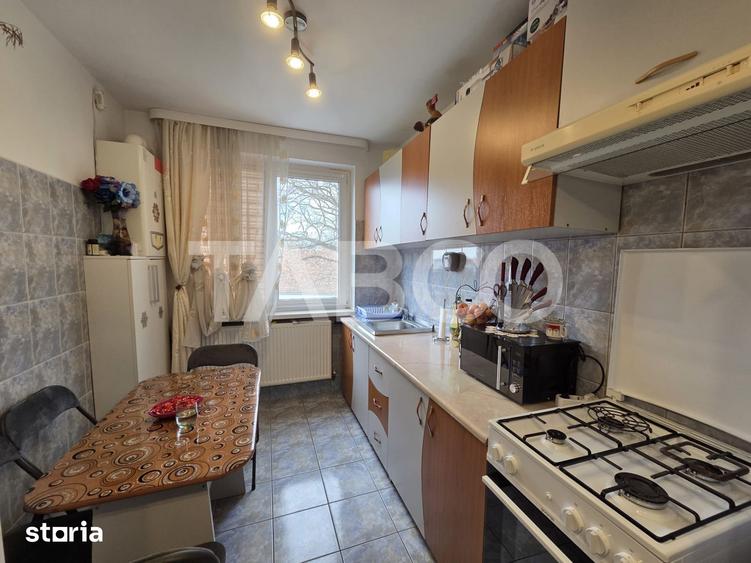 Apartament cu 2 camere semidecomandat în Central