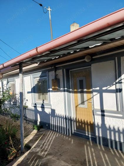 Casă cu 3 camere cu Teren 500 Mp în Central