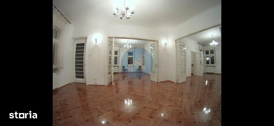 Apartament cu 6 camere în Dorobanți