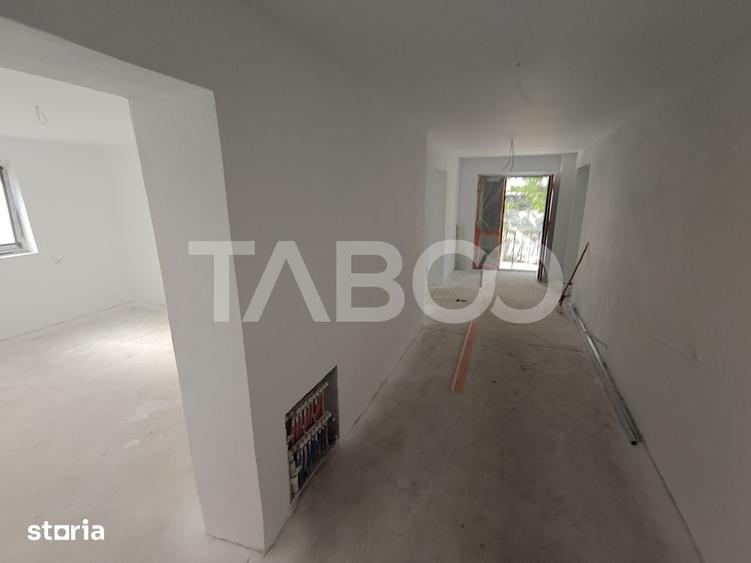 Casa spatioasa - aer curat si priveliste spre munti - teren 1203 mp - 19