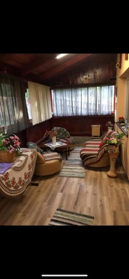 Casă individuală cu 6 camere cu Teren 416 Mp în Poiana Stampei