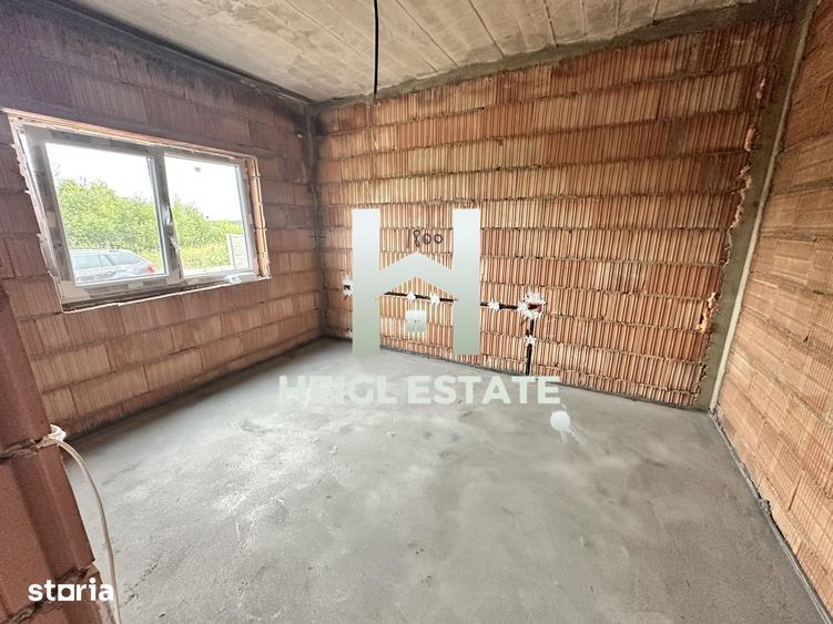 Casă cu 3 camere cu Teren 300 Mp în Moșnița Nouă