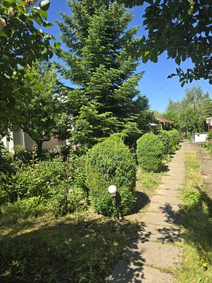 Casă individuală cu 4 camere cu Teren 2100 Mp în Radovanu
