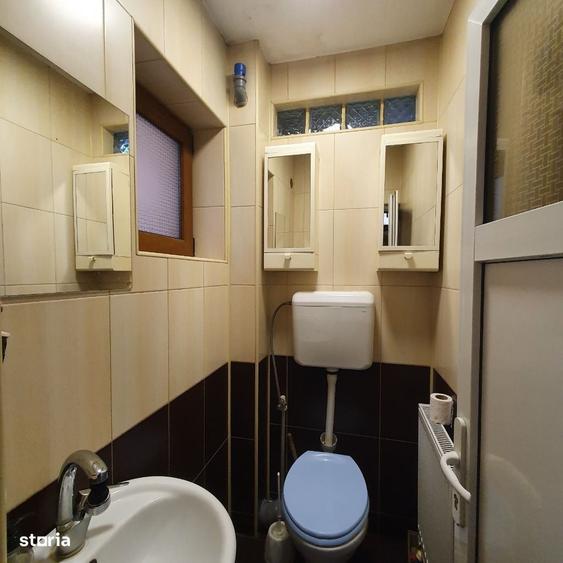 Casă cu 4 camere în Tei