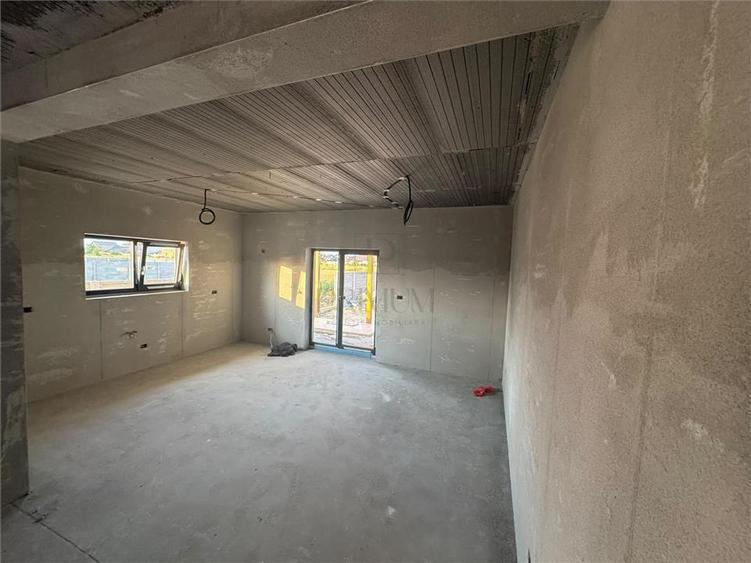 Duplex cu 3 camere cu Teren 342 Mp în Șag