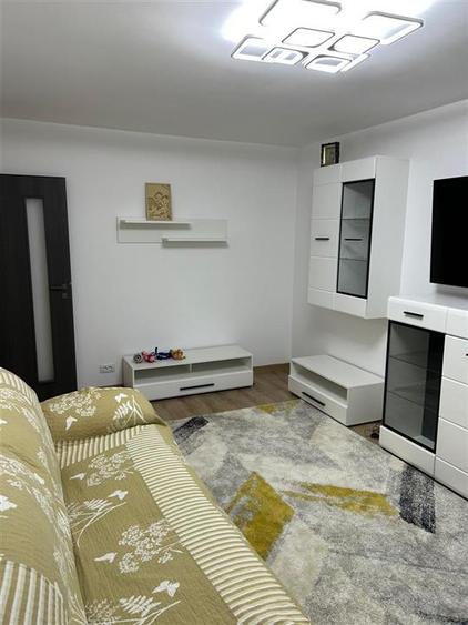 Apartament cu 2 camere decomandat, mobilat în Moara de foc