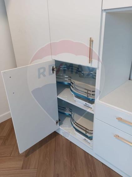 Casă individuală cu 5 camere cu Teren 570 Mp în Cihei