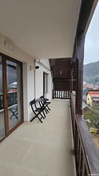 Apartament cu 2 camere decomandat în Bușteni