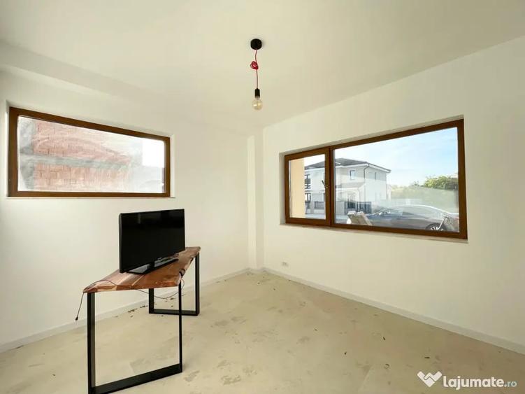 Casă cu 4 camere cu Teren 470 Mp în Calea Urseni