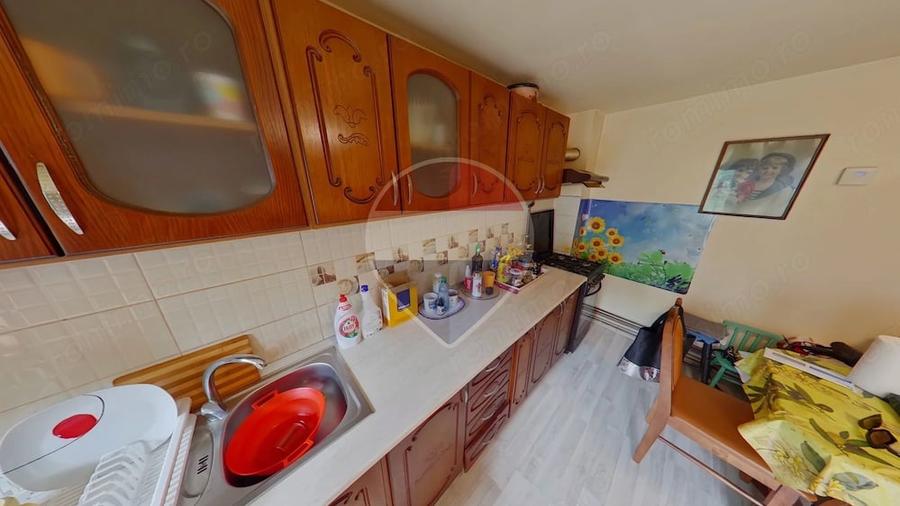 Casă cu 3 camere cu Teren 358 Mp în Central