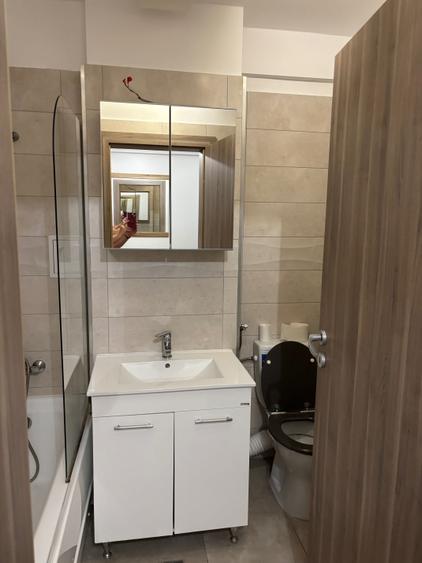 Apartament cu 2 camere decomandat în Cândeasca