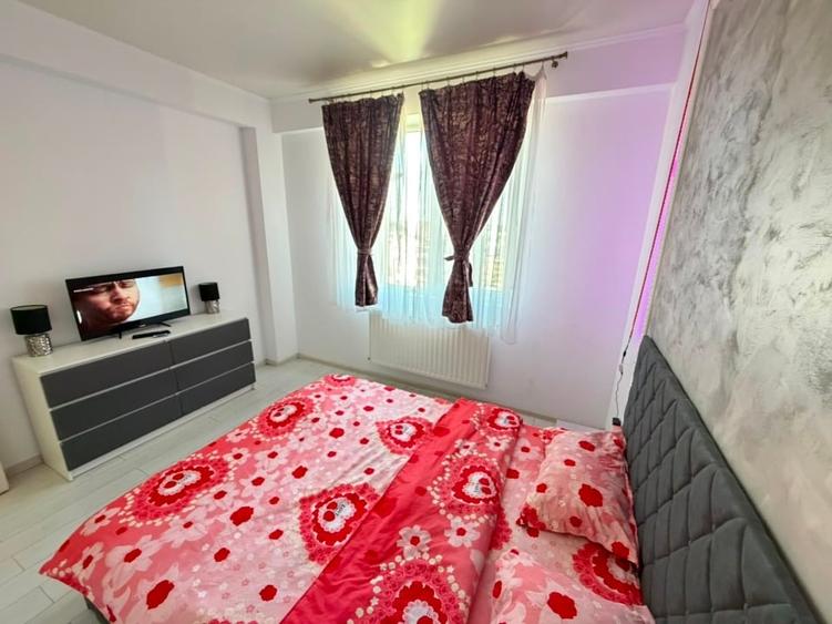 Apartament cu 2 camere decomandat, mobilat în Roșu