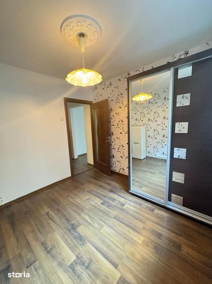 Apartament cu 2 camere semidecomandat în Dacia