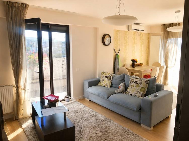 Apartament cu 4 camere în Europa