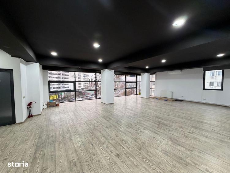 Spațiu comercial, de 154 mp, în Vitan