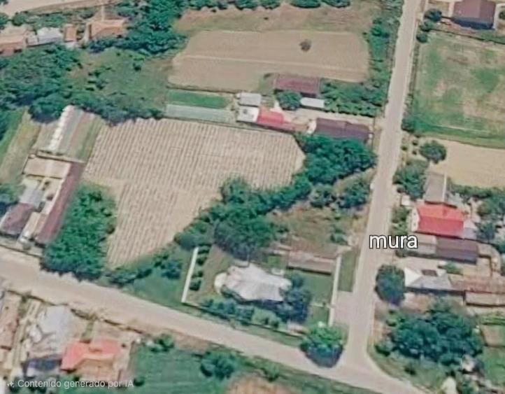 Teren de 3200 mp, în Central