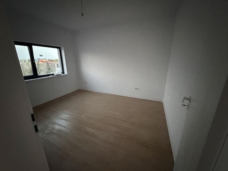 Casă cu 2 camere în Remetea Mare