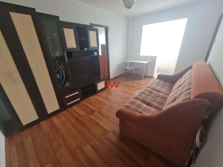 Apartament cu 2 camere nedecomandat, mobilat în Alexandru cel Bun