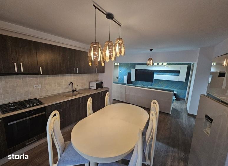 Apartament cu 3 camere în Tătărași