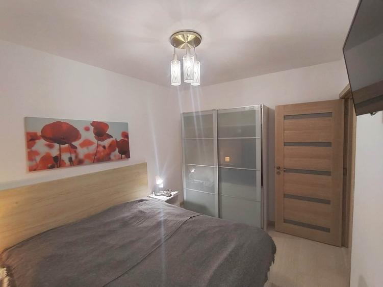 Universitate Intercontinental 2 camere 2 min metrou 4_8 - 5