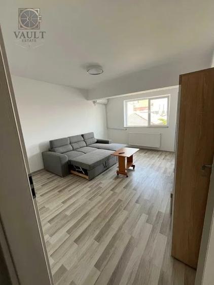 Garsoniera Berceni-Posibilitate achizitie loc de parcare - 1