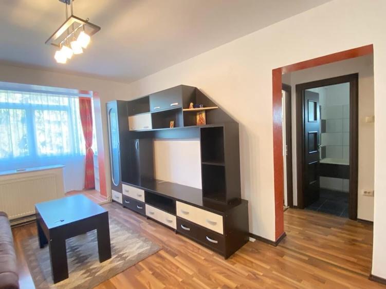 Ofer inchiriere ap 2 cam, Expo Parc, mobilat si utilat, 1500 lei - 3