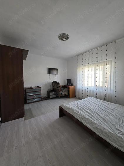 Apartament cu 2 camere curte comuna zona Lunei de vanzare - 10