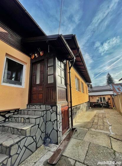 Vand Casa zona Zamora-Busteni cu vedere la mun?ii Bucegi ?i Crucea Caraiman. - 7