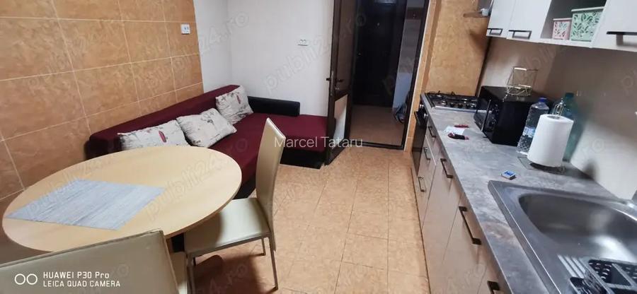 Inchiriez ap 2 camere central