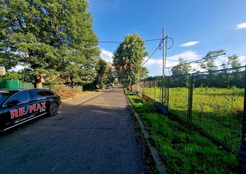 Teren 1,749mp Piatra-Neamt / Strada Zambilelor - 12