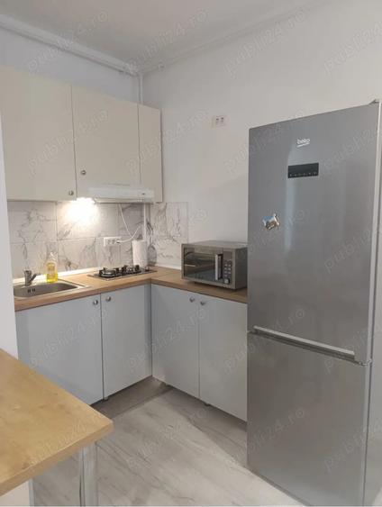 Inchiriez Garsoniera zona Vitan - 1