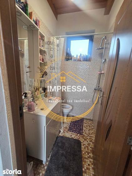 Se vand trei casu?e in aceea?i curte 99.000euro cartier itcani sv - 8