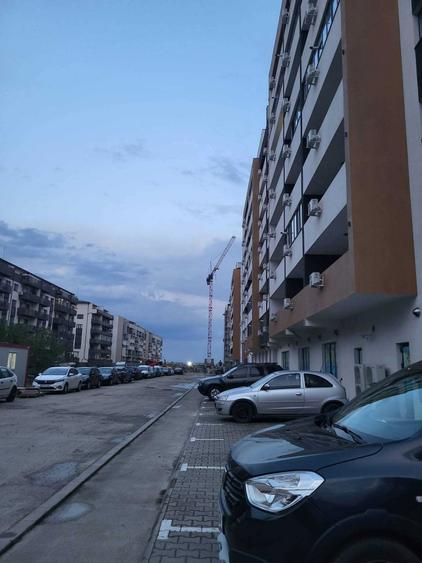 Proprietar inchiriez apartament metrou Berceni - 10