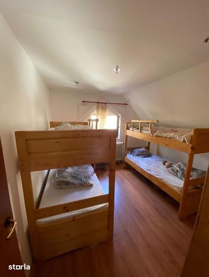 Casă cu 6 camere cu Teren 250 Mp în Turnu Ruieni