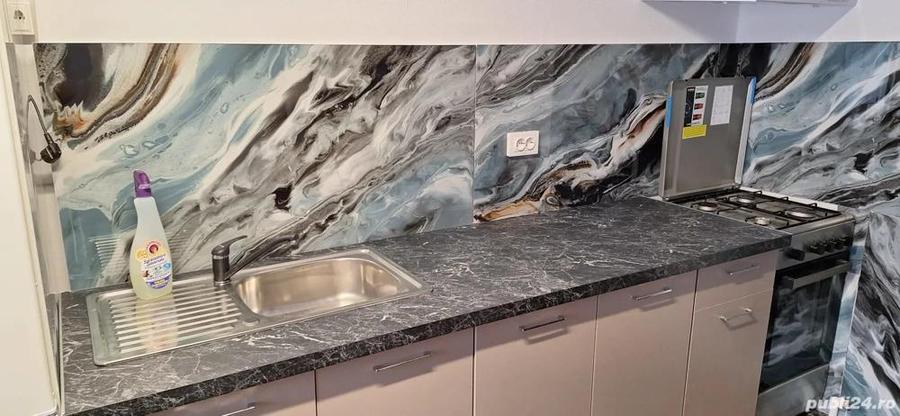 inchirez camera cu bucatarie inclusa disponibil cu baie - 2