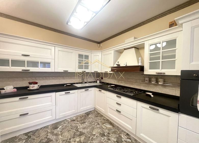 Vila 7 camere**Lake view**Ponton privat**Piscina**Teren 933 MP//Balotesti - 16