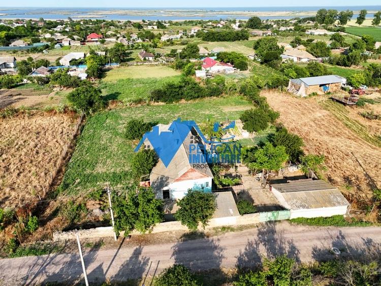 Casa cu teren in Salcioara (Jurilovca) - 2600mp - 1