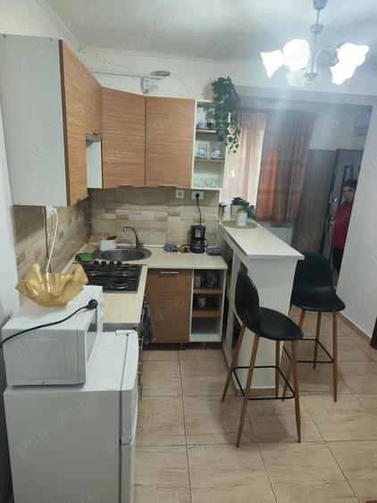 Proprietar inchiriez apartament la casa - 8