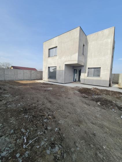 Case Cubiste in Faza de Executie Arhitectura Moderna, Teren Generos, Utilitati - 13