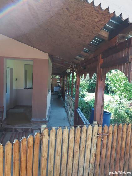 Casa de vanzare la 20 de km.de Pite?ti. - 1