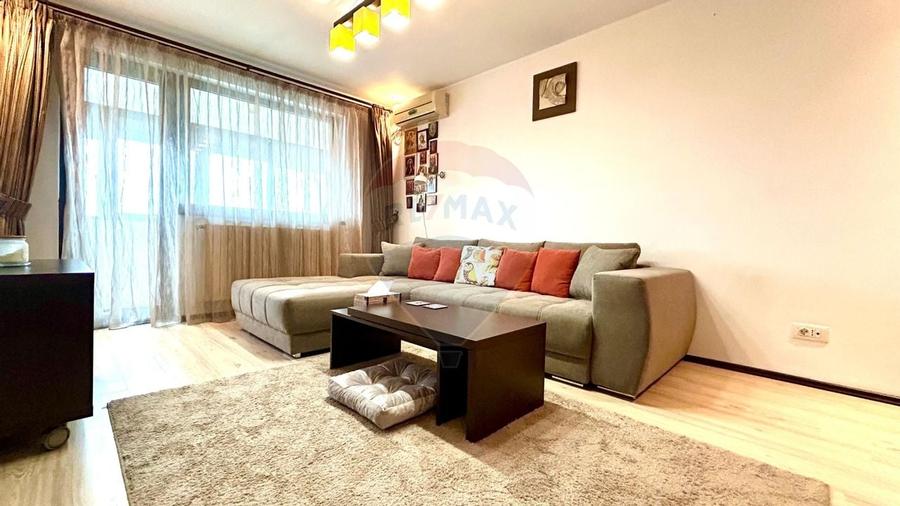 Apartament 2 camere de vanzare Tomis Nord , Constanta - 1