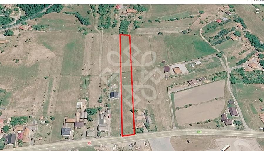 Teren de 4031 mp, în Negreni