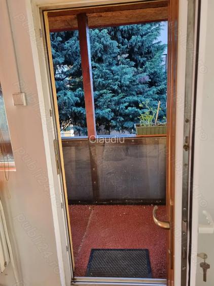 Inchiriez garsoniera 30mp