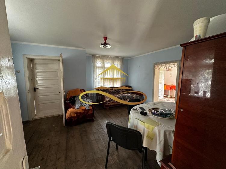 Casa batraneasca cu 2ha de teren de vanzare in sat Balaia / Bacau - 11