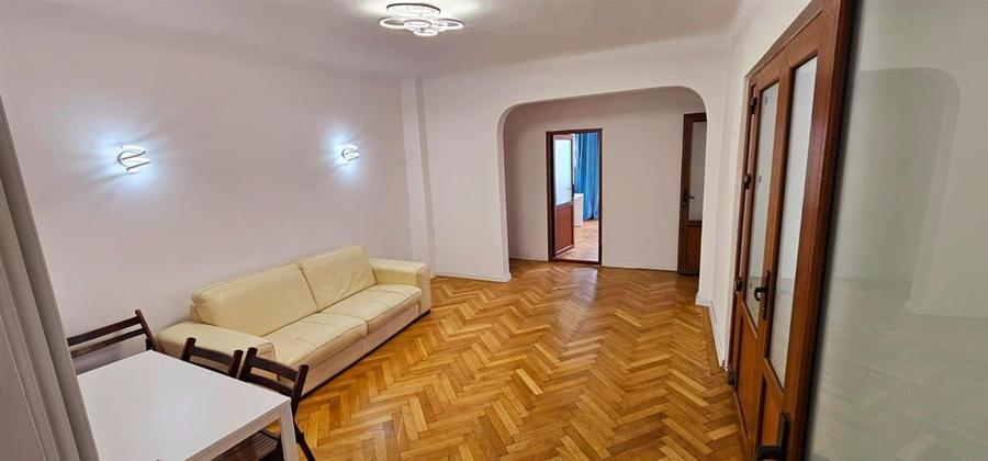 Apartament 4 camere recent renovat | centrala proprie | semimobilat si utilat | - 1