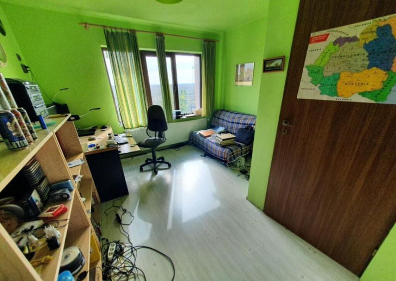 Vila de 230 mp utili, mobilata, 844 mp teren, in comuna Be - 8